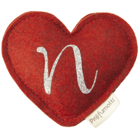 Heart diffuser with glitter letter N