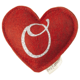 Heart diffuser with glitter letter O